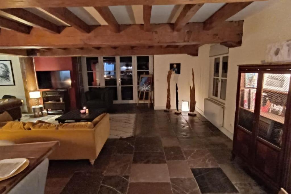 Ferme De Caractere Avec Piscine Et Cheminee Villa Sainghin-en-Mélantois Eksteriør billede